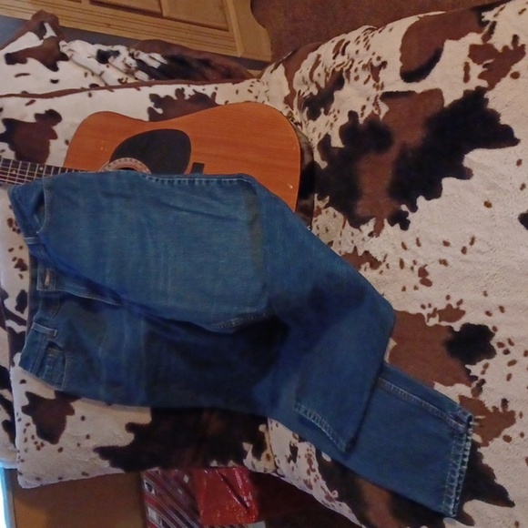 LEVIS 550, RELAXED FIT, TAPPERED LEG JEANS, SIZE 16MIS M. - Picture 3 of 8